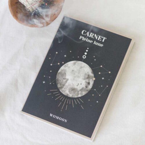 Carnet-pleine-lune-et-rituels-womoon